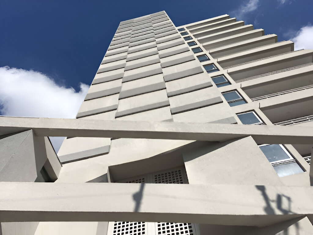 Edificio de departamentos de un proyecto de Gestaria en contrapicado